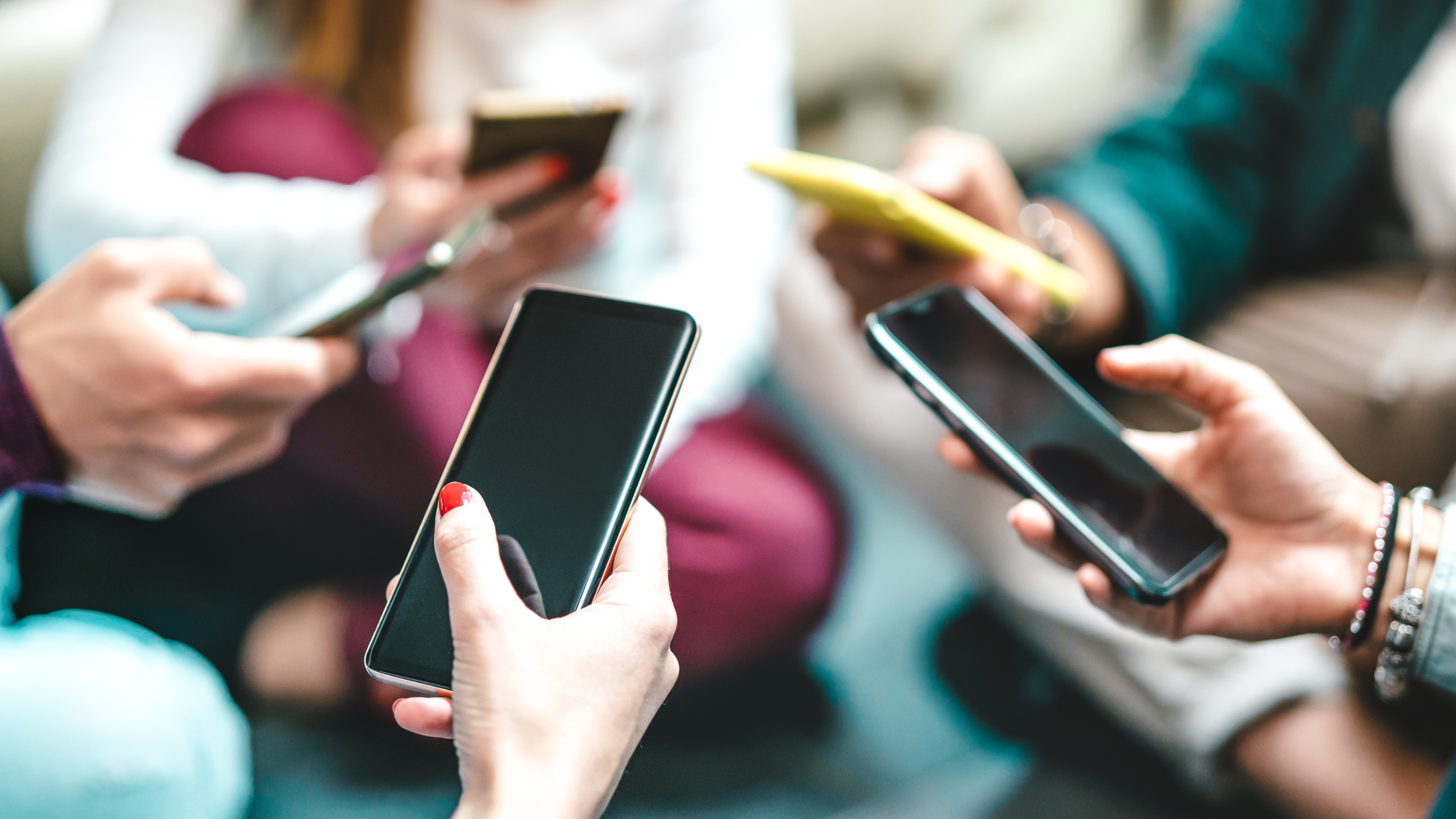 A Total Smartphone Ban in UK Schools — Protection or Overreaction?